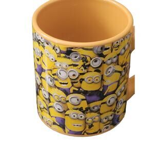 Officially License Despicable Me Minions Cup Dishwasher and Microwave Safe